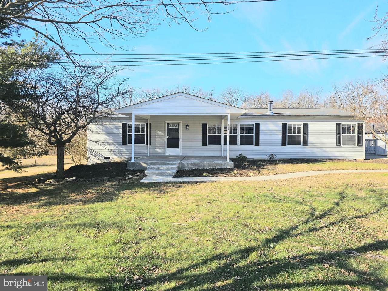 9706 Crabapple Lane - Photo 1