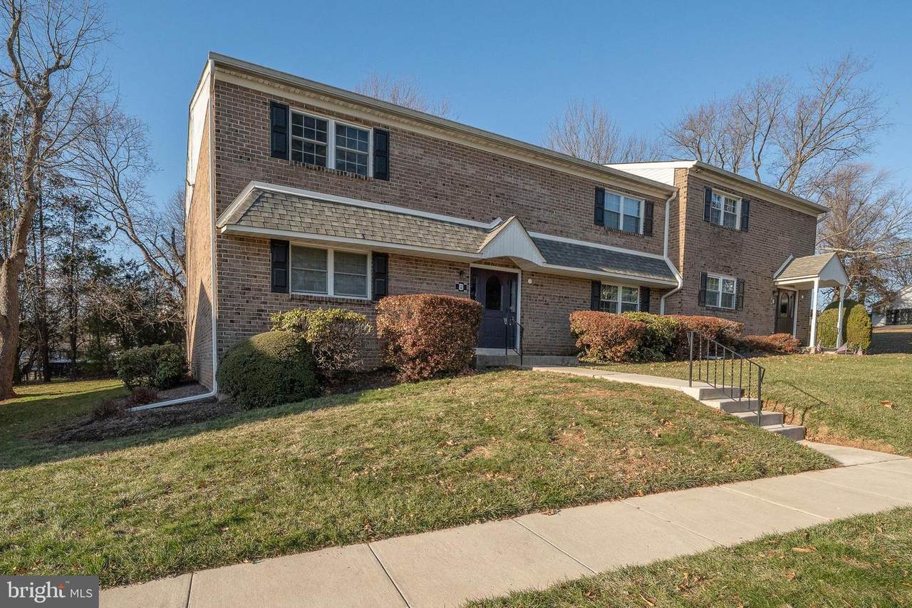 203-B Hampton Crossing - Photo 1