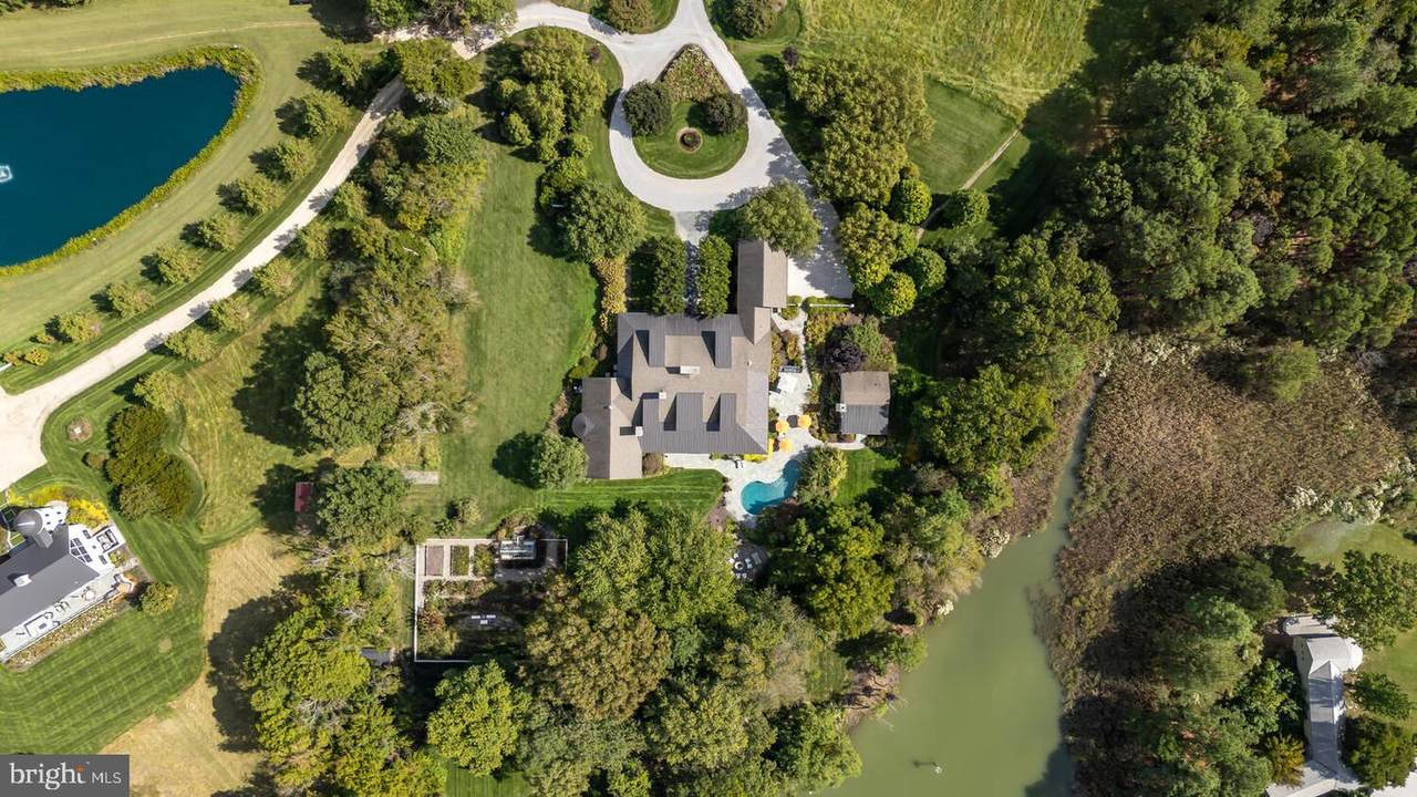 7508 Cooper Point Road - Photo 1