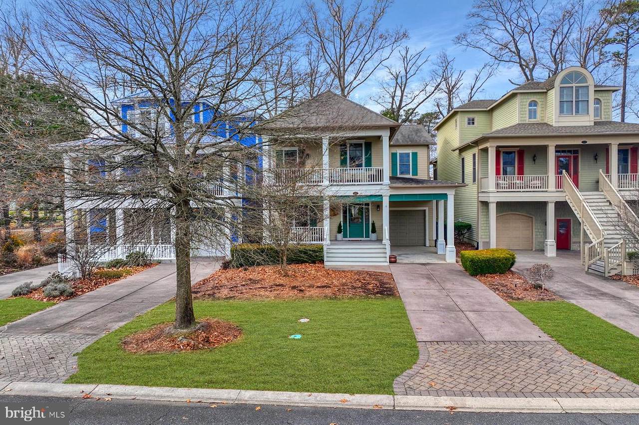 27432 Nicklaus Avenue - Photo 1