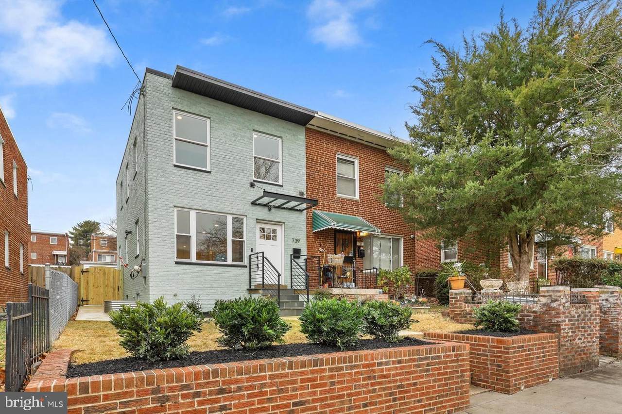 739 Kennedy Street - Photo 1
