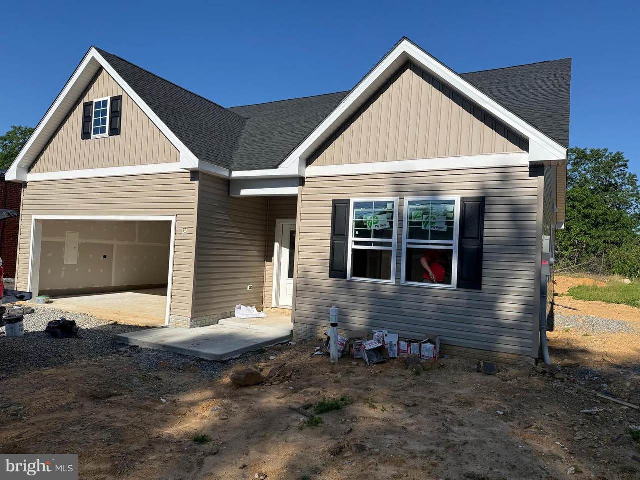 10918 Clinton Avenue - Photo 1