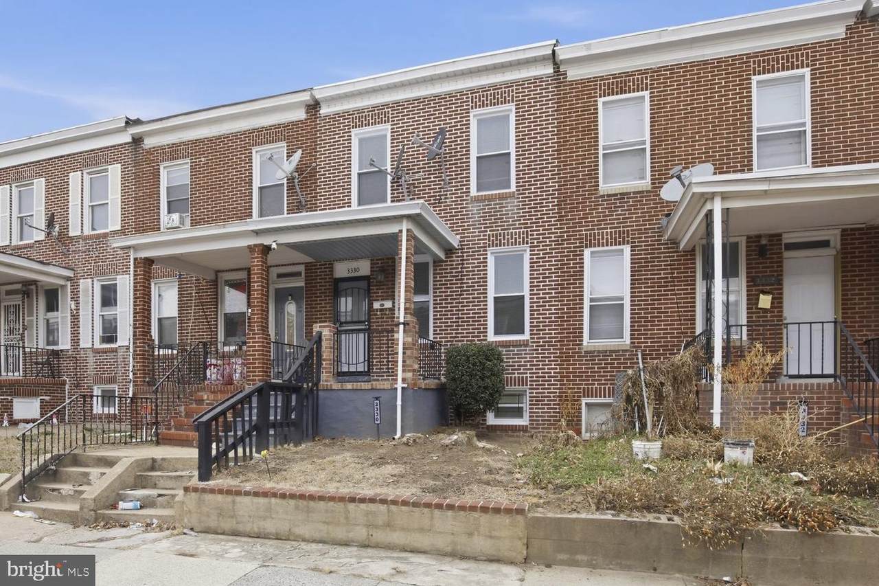 3330 Ravenwood Avenue - Photo 1