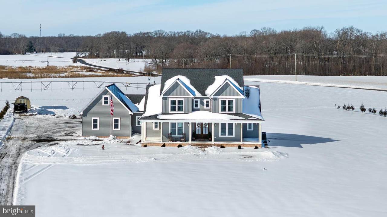 114 Piper Court - Photo 1