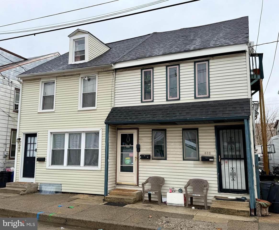 302 Jersey Avenue - Photo 1