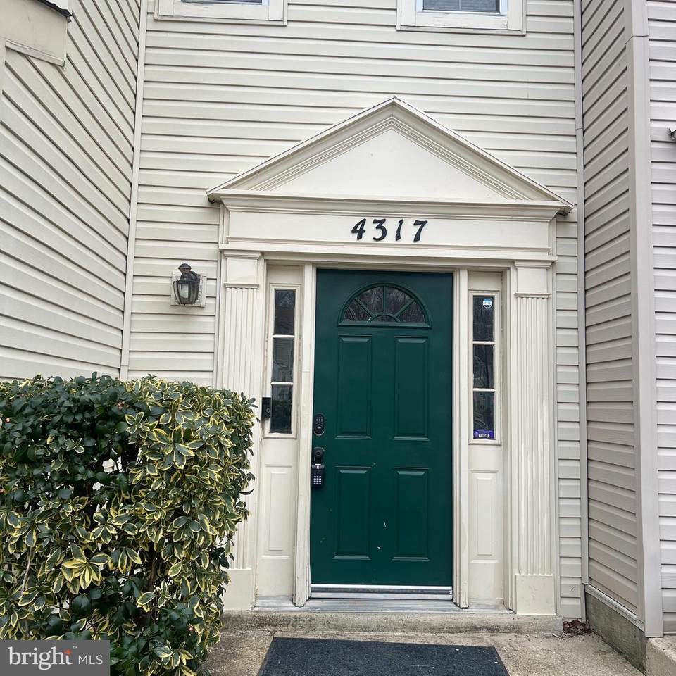 4317 Stockport Way - Photo 1