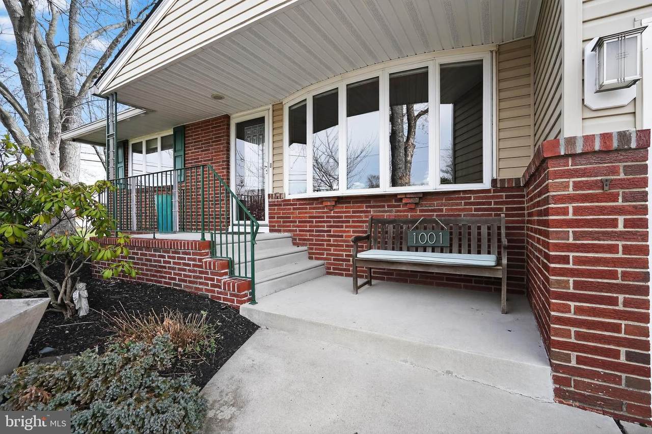 1001 Rydal Road - Photo 1