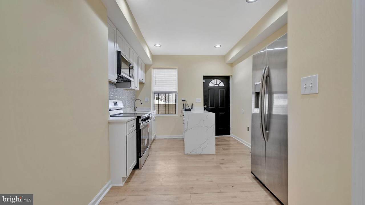 307 Smallwood Street - Photo 1