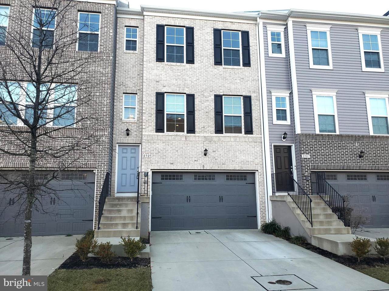 8909 Beckett Street - Photo 1
