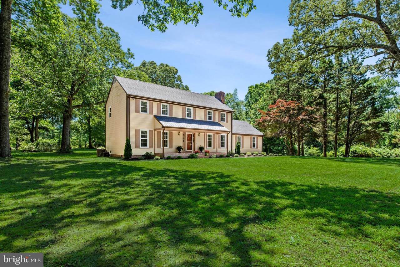 1011 Hinman Lane - Photo 1