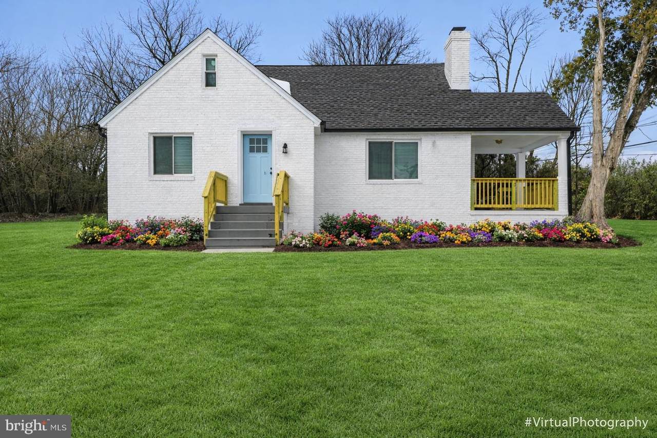 3213 Greencastle Road - Photo 1