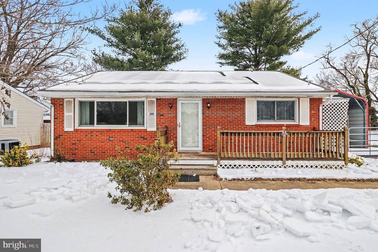 300 Hamilton Street - Photo 1