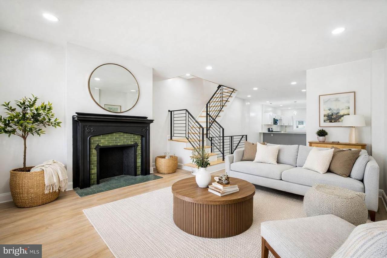 5831 Washington Avenue - Photo 1