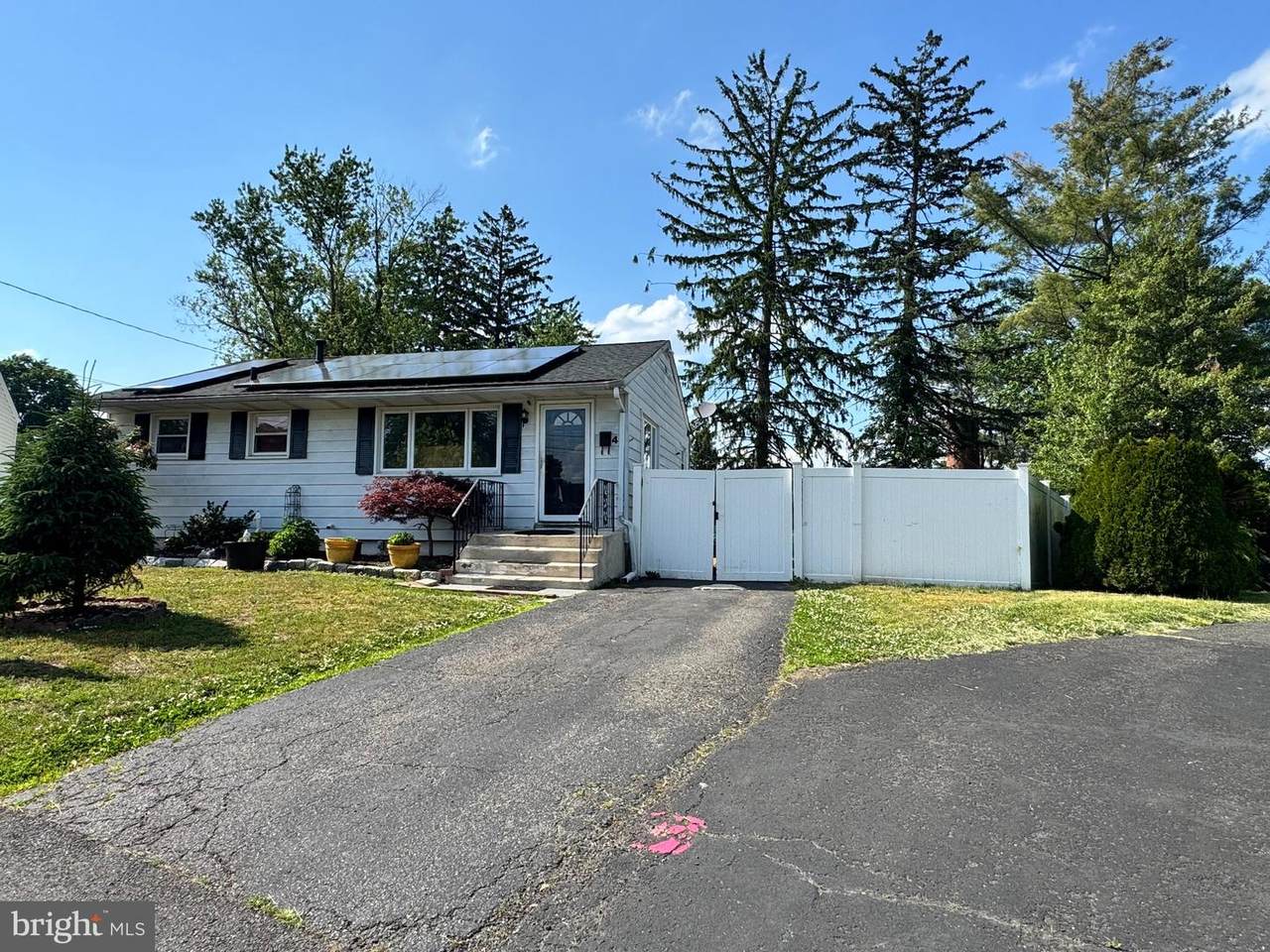 4 Rocky Brook Court - Photo 1