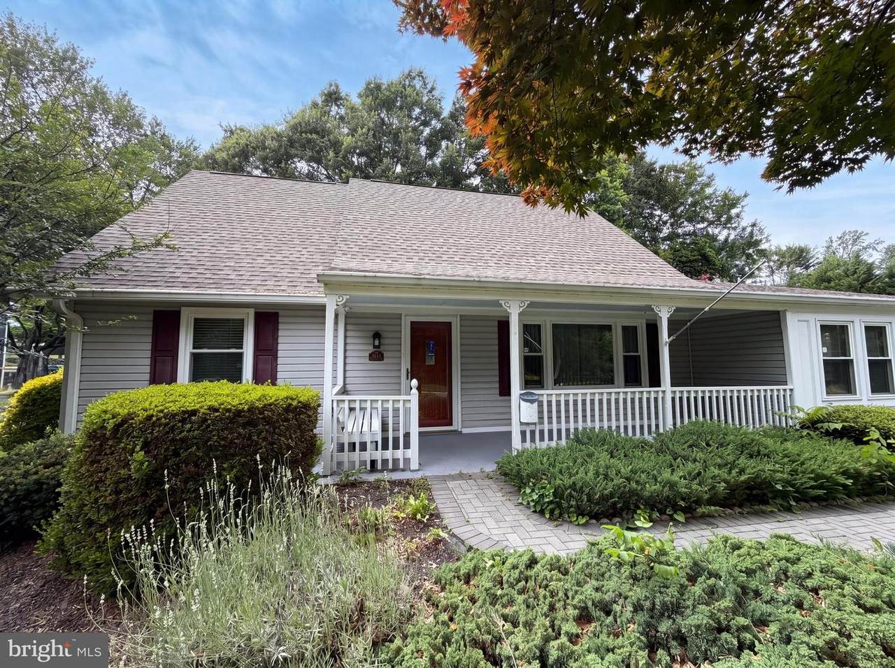 3512 Majestic Lane - Photo 1