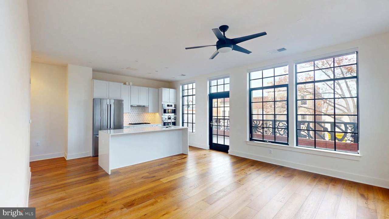 1312 King Street - Photo 1