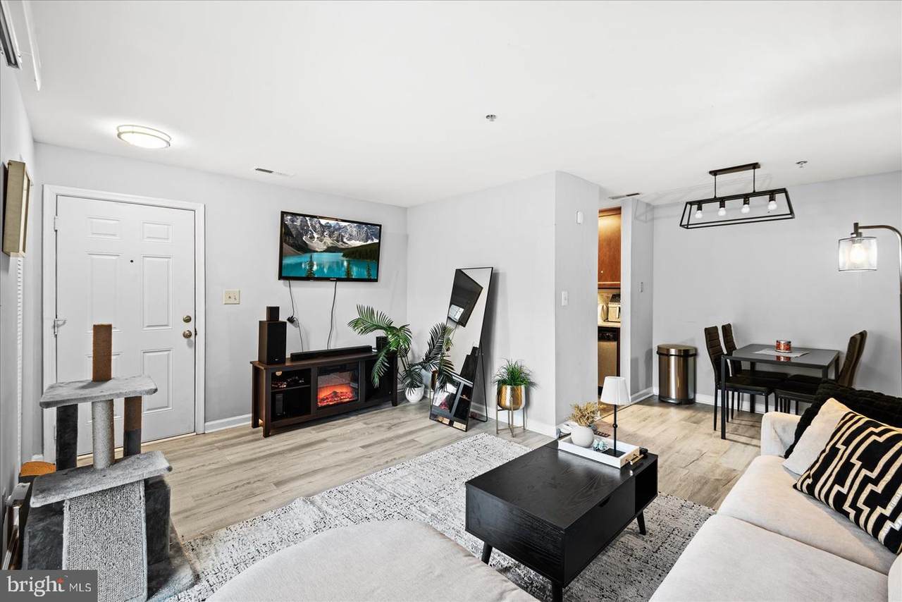 93 Fern Oak Circle - Photo 1