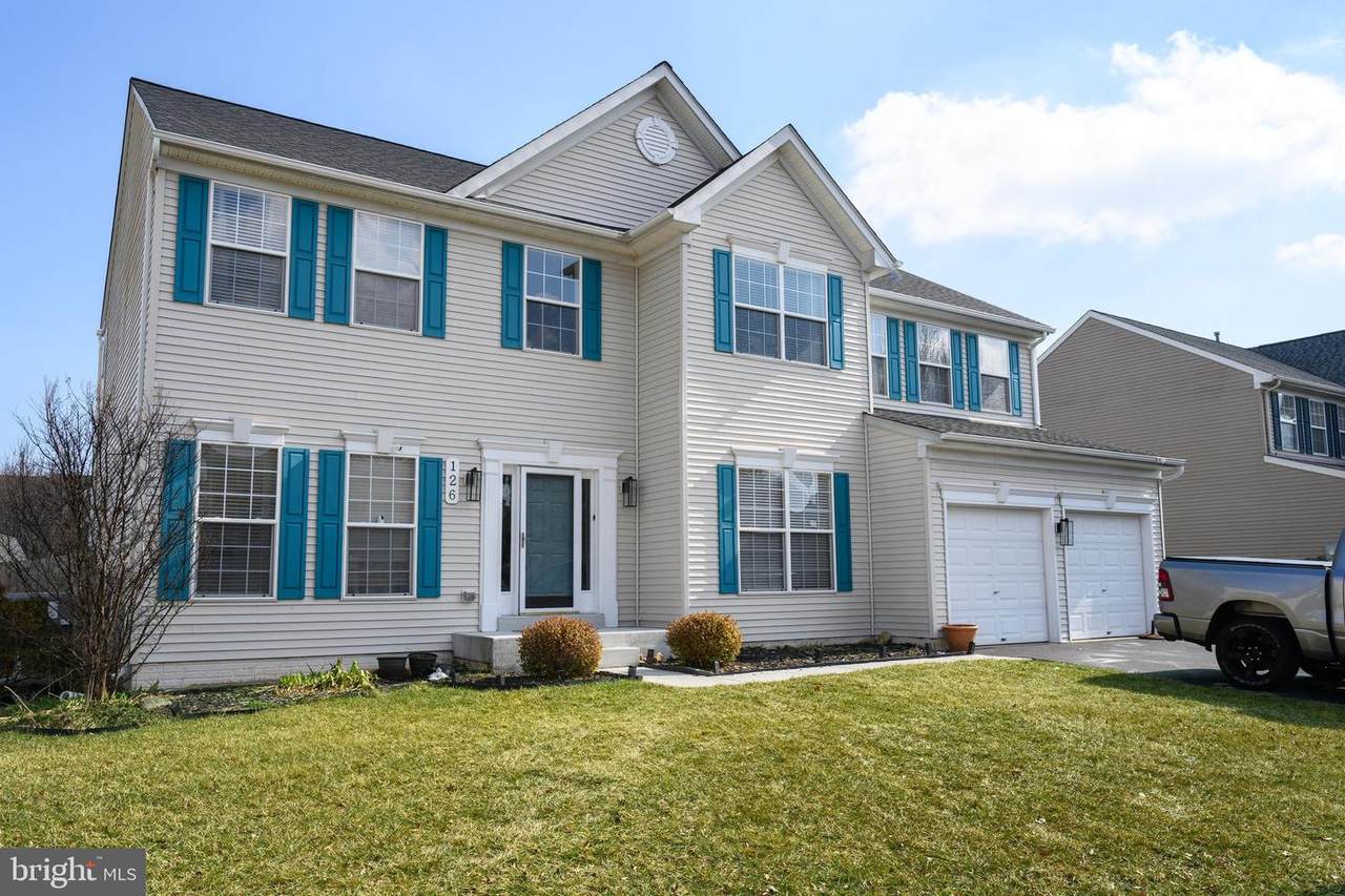 126 Meadowcroft Drive - Photo 1