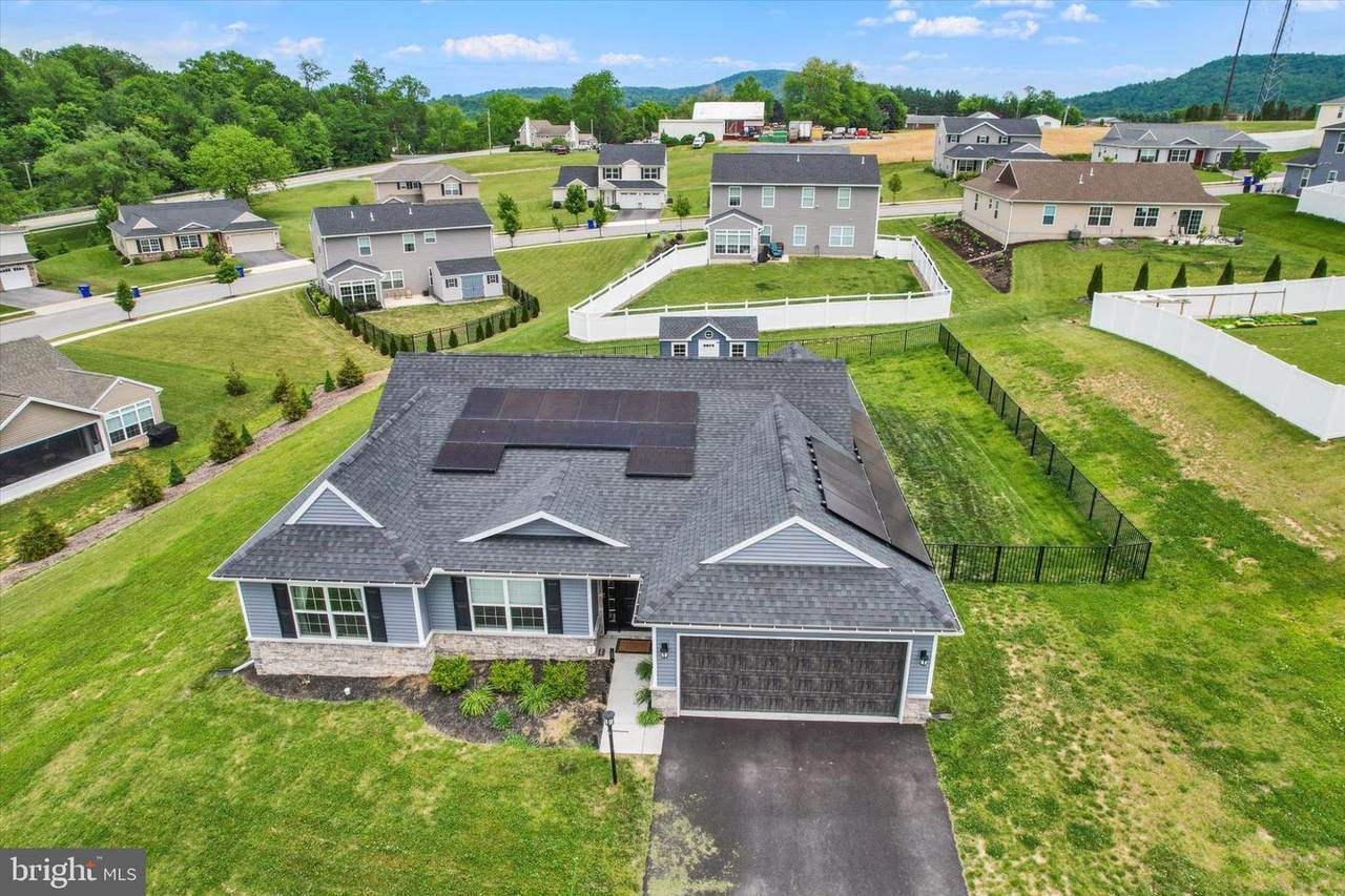303 Normandy Lane - Photo 1