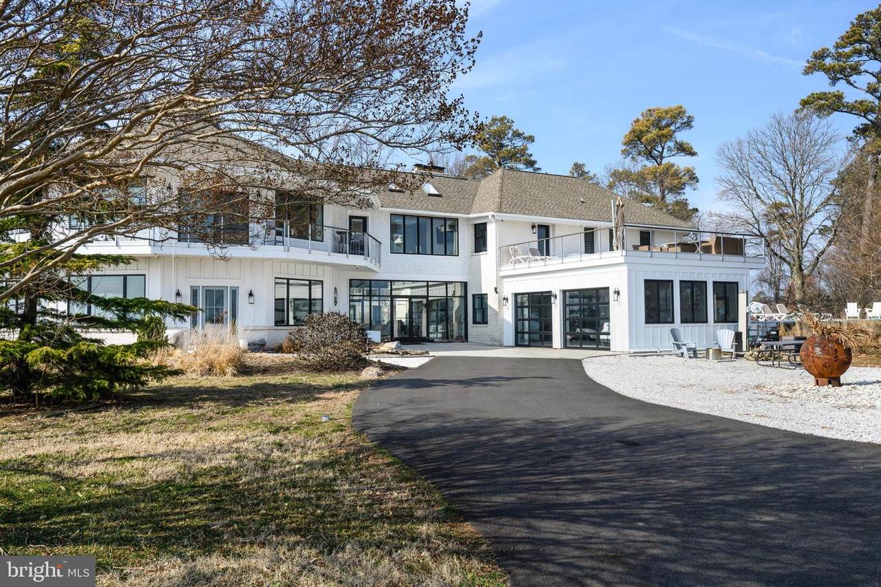 121 Kilby Point - Photo 1