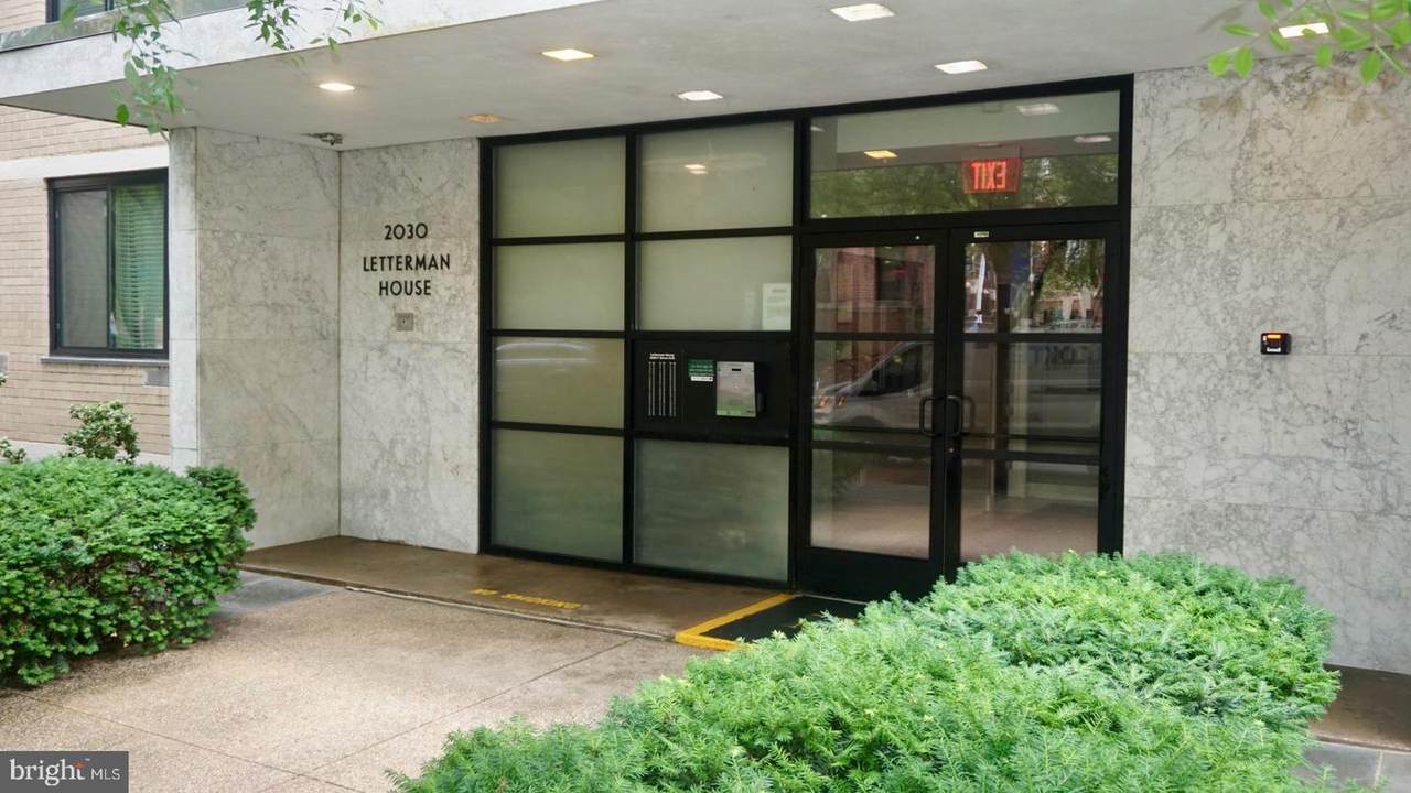 2030 F Street - Photo 1