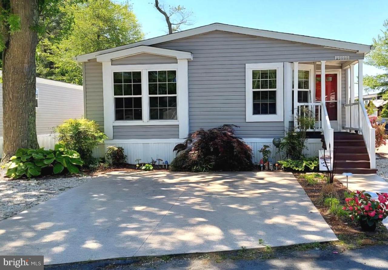 25868 American Avenue - Photo 1