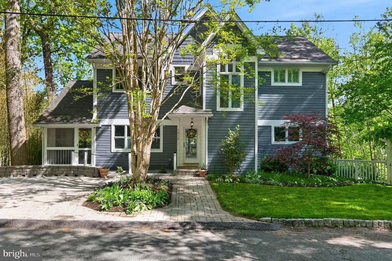 1812 Shore Drive - Photo 1