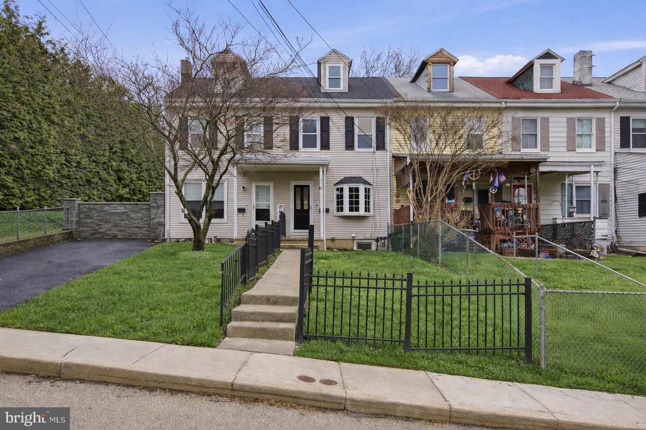308 Brittmore Avenue - Photo 1