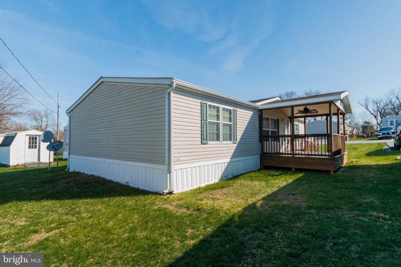 141 Janesa Drive - Photo 1