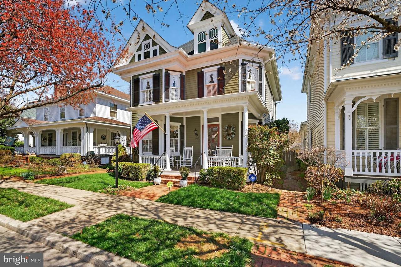 1305 Washington Avenue - Photo 1
