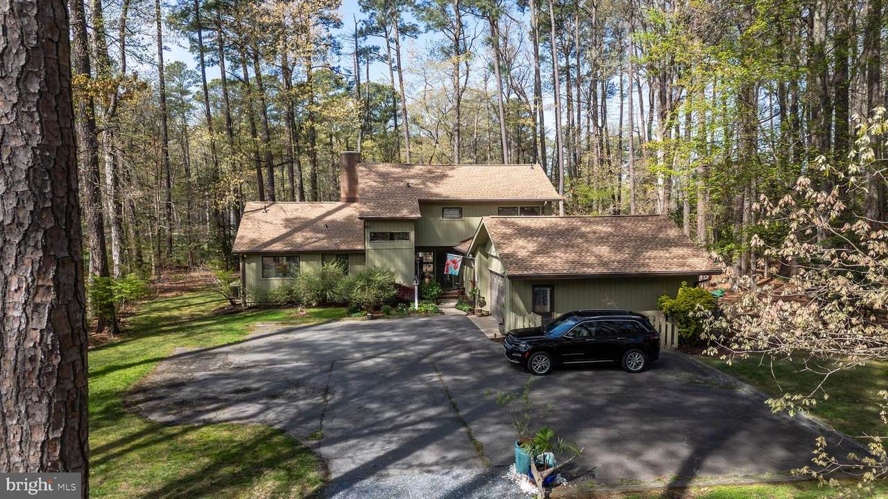 9206 Martingham Drive - Photo 1