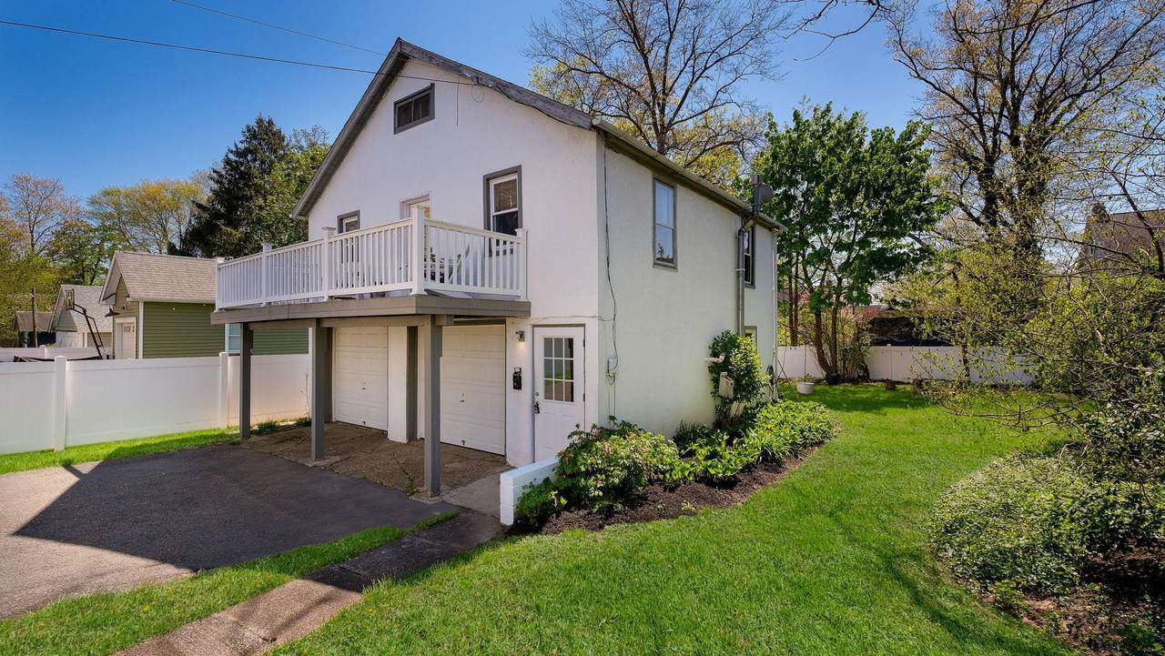 18 Mercer Avenue - Photo 1