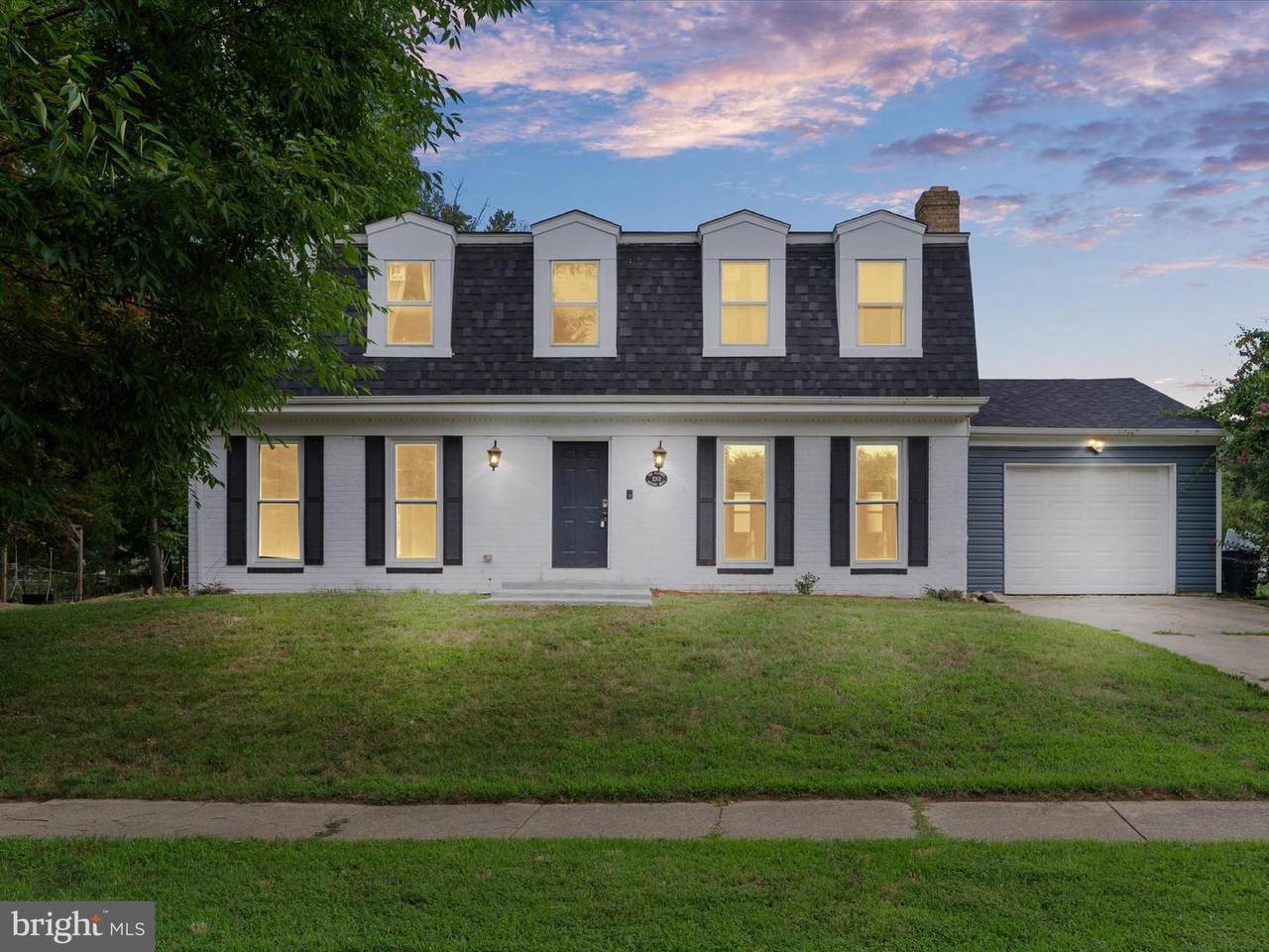 1001 Archery Drive - Photo 1
