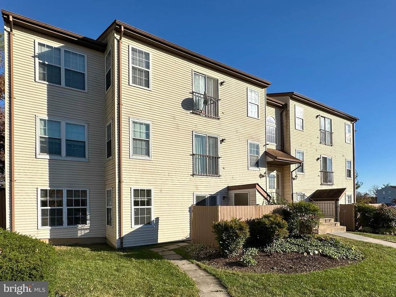 5804-B Lantana Circle - Photo 1