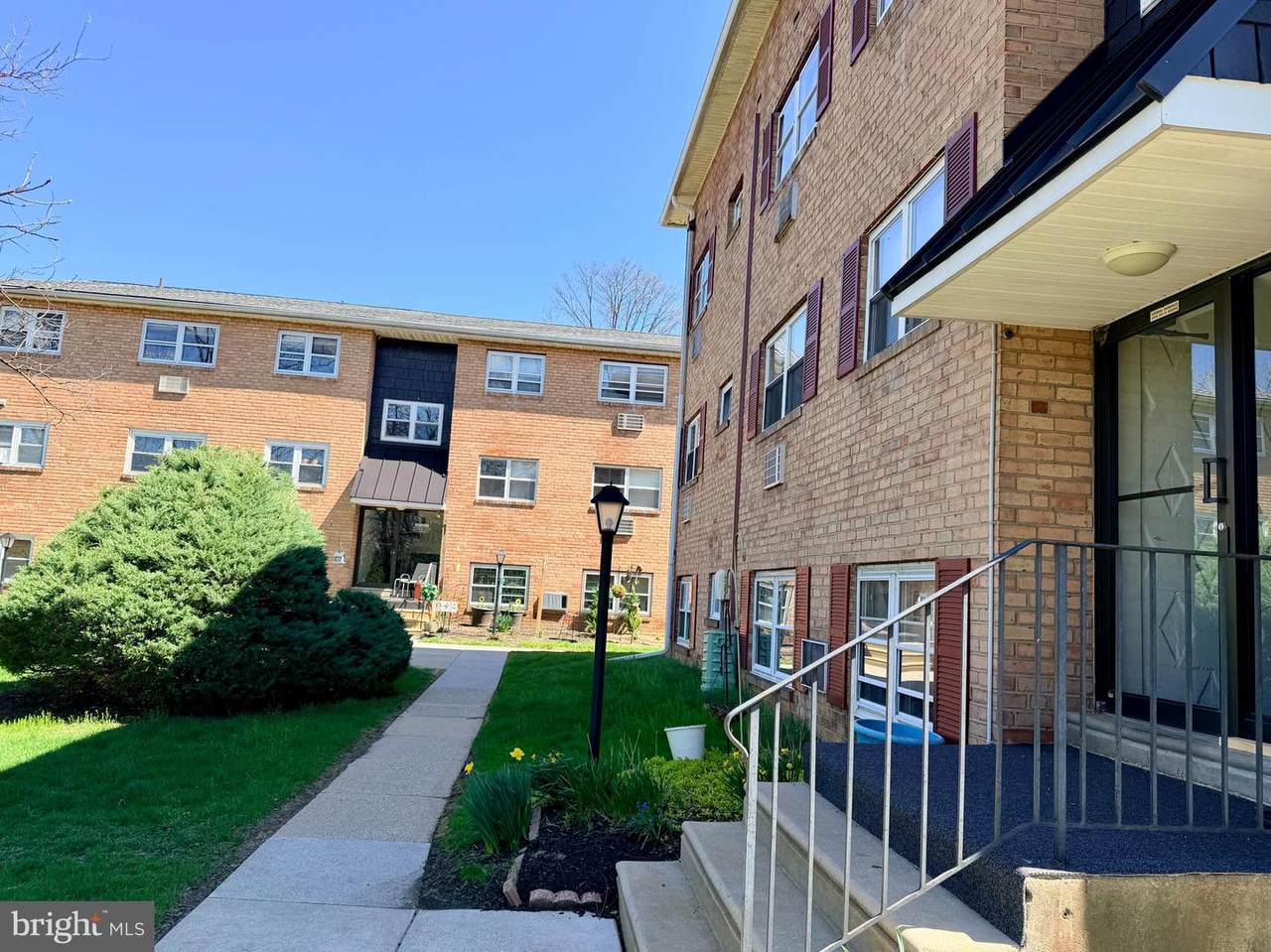 335 Lancaster Avenue - Photo 1