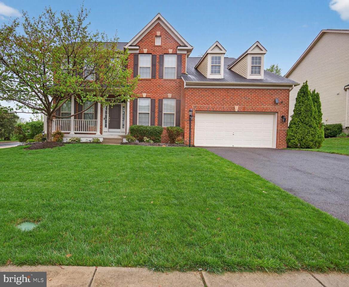 4714 Barnum Lane - Photo 1