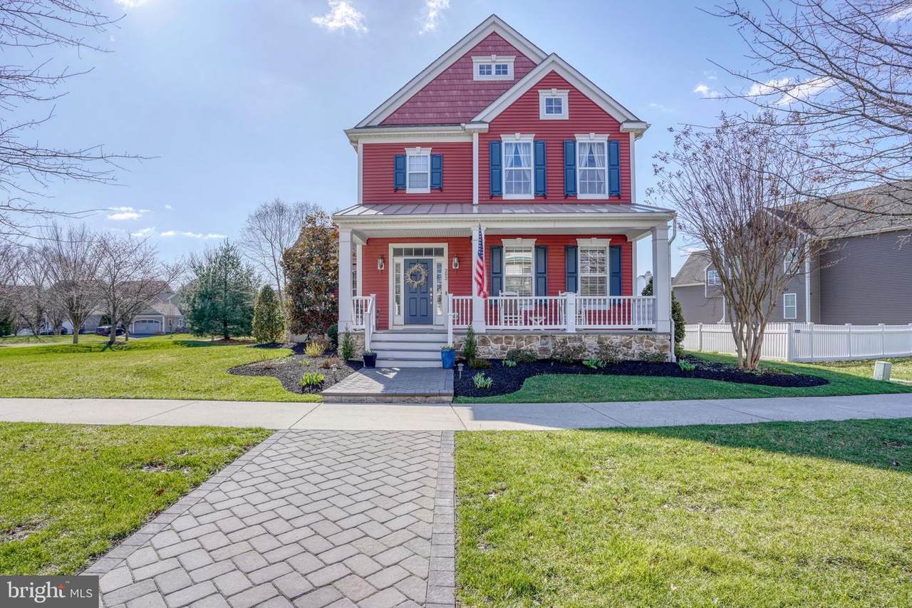 202 Wickerberry Drive - Photo 1