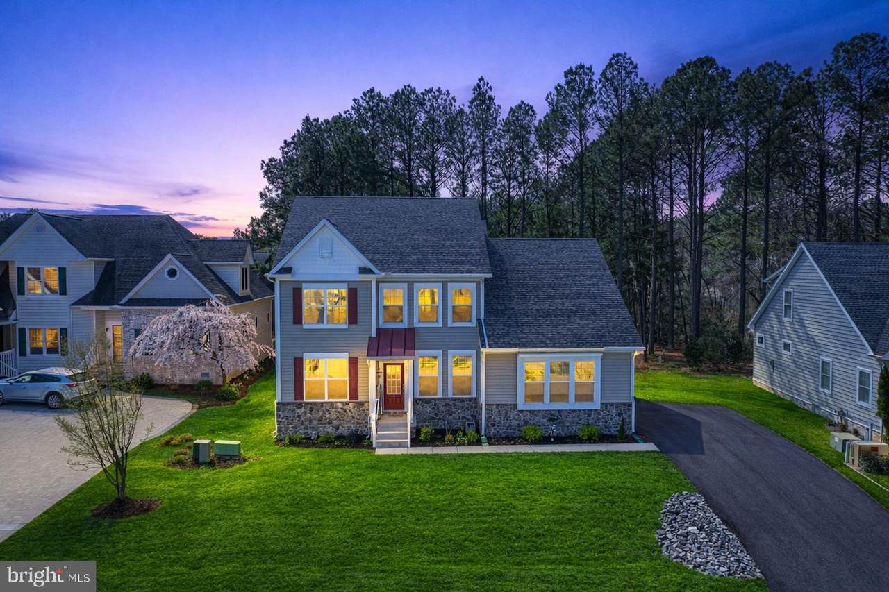 403 Bluewater Court - Photo 1