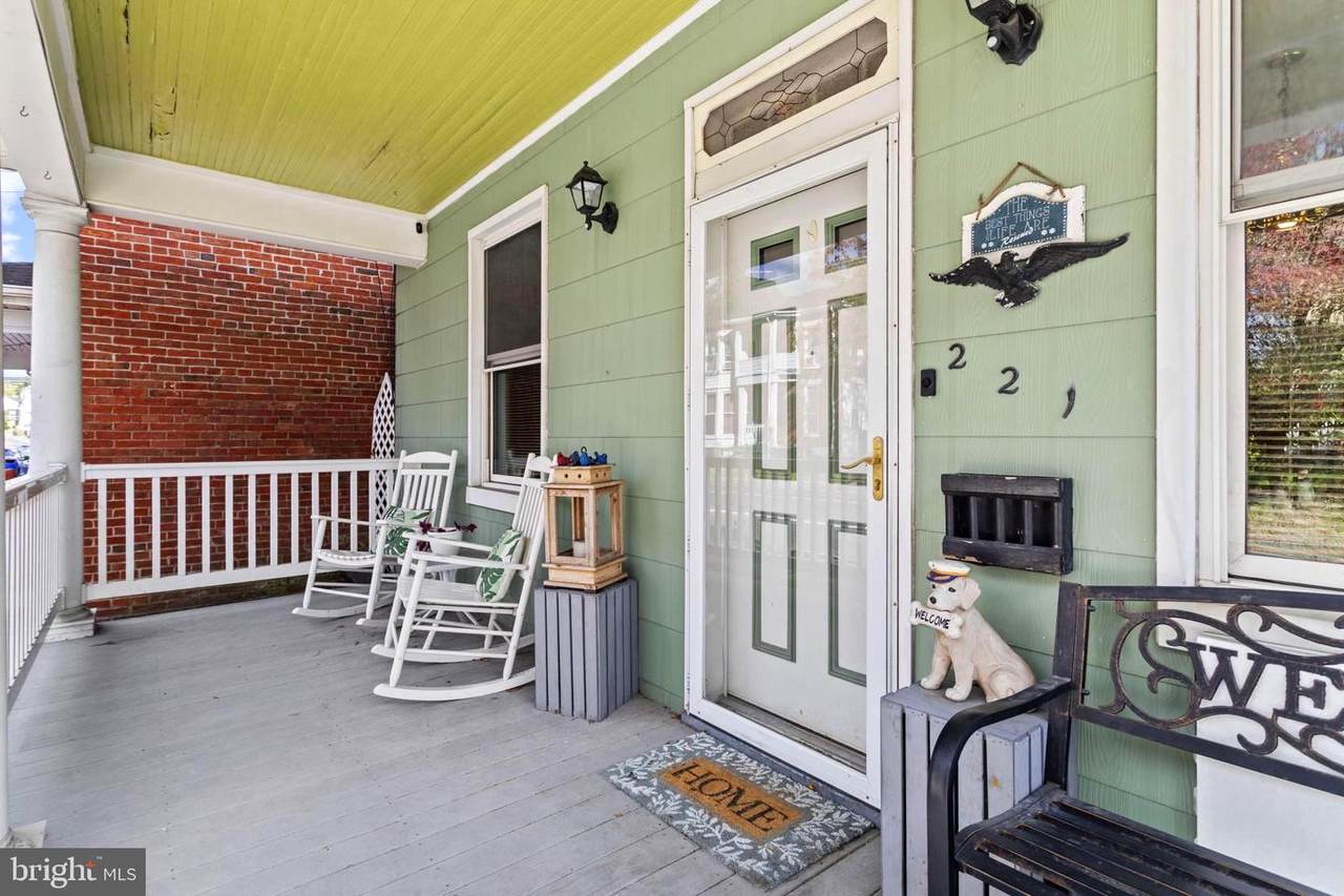 221 Main Street - Photo 1