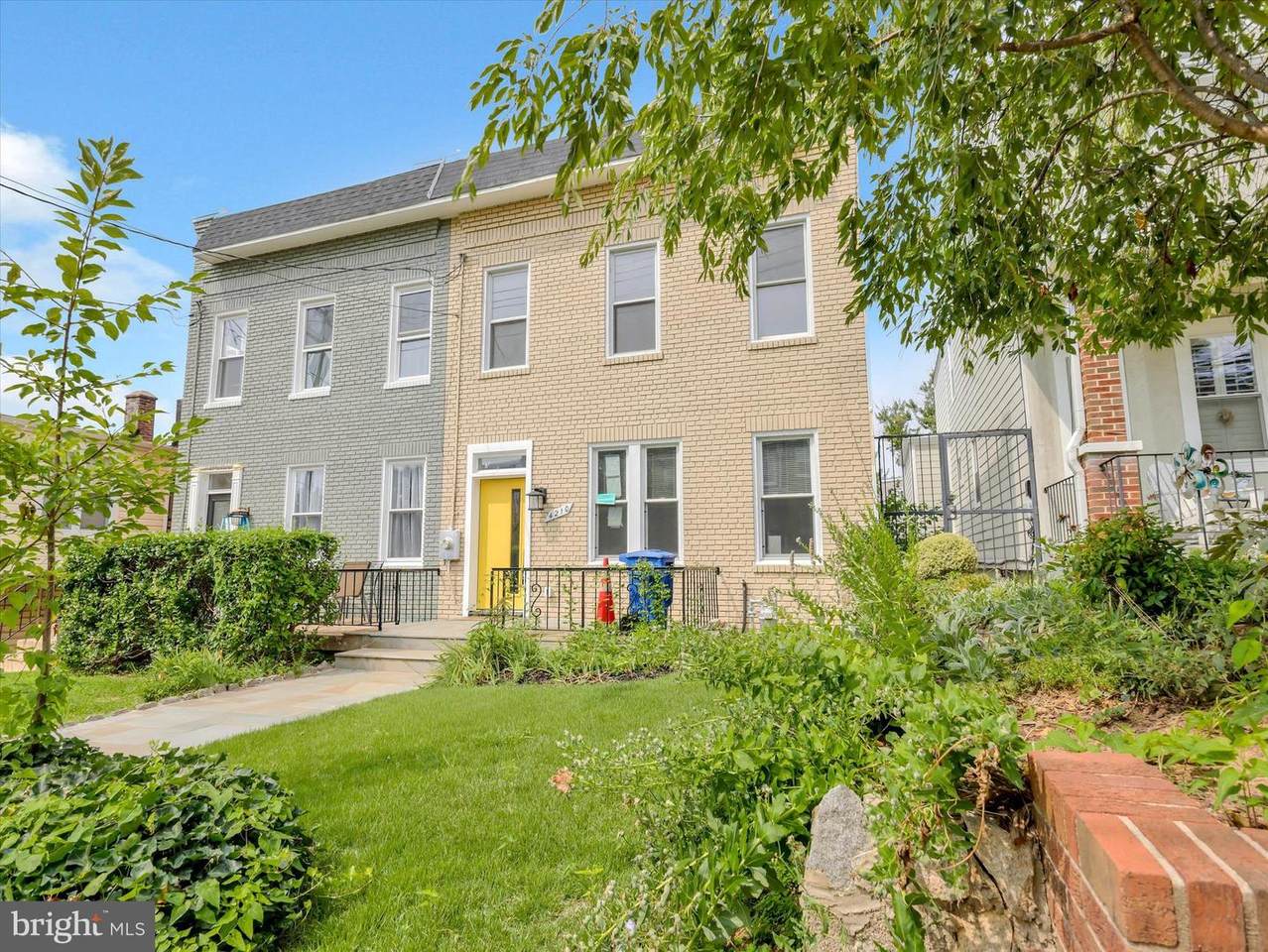4210 4TH Street - Photo 1