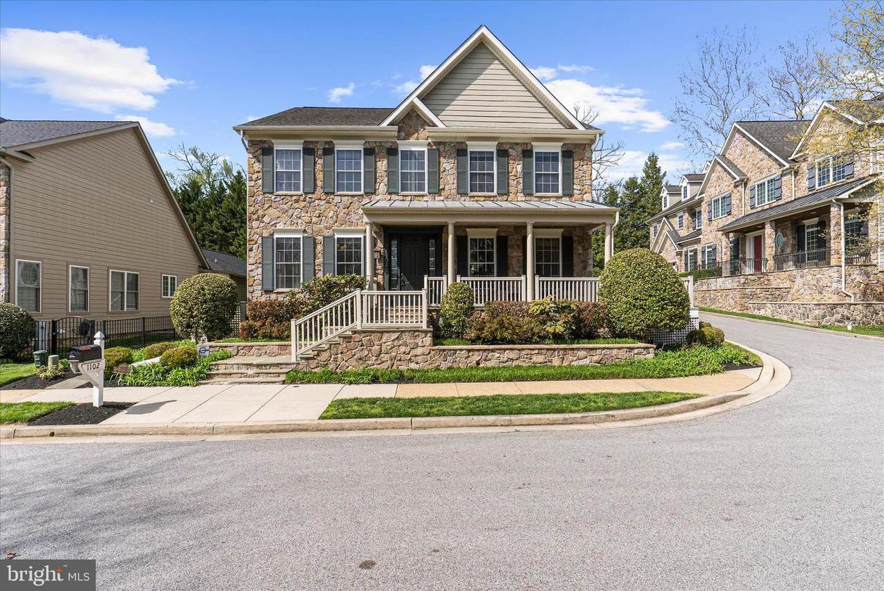 1102 Washingtonville Drive - Photo 1