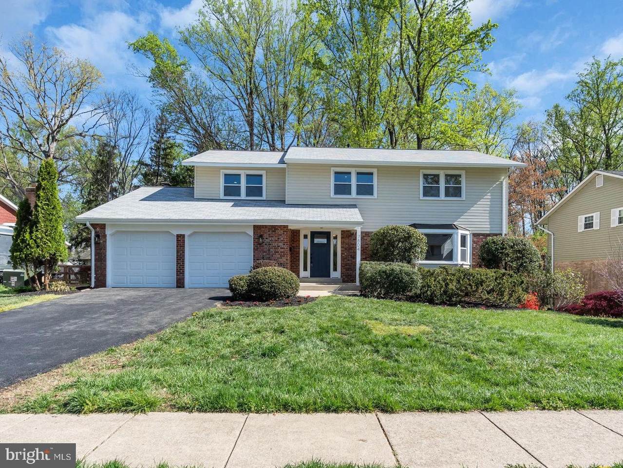 7804 Carrleigh Parkway - Photo 1