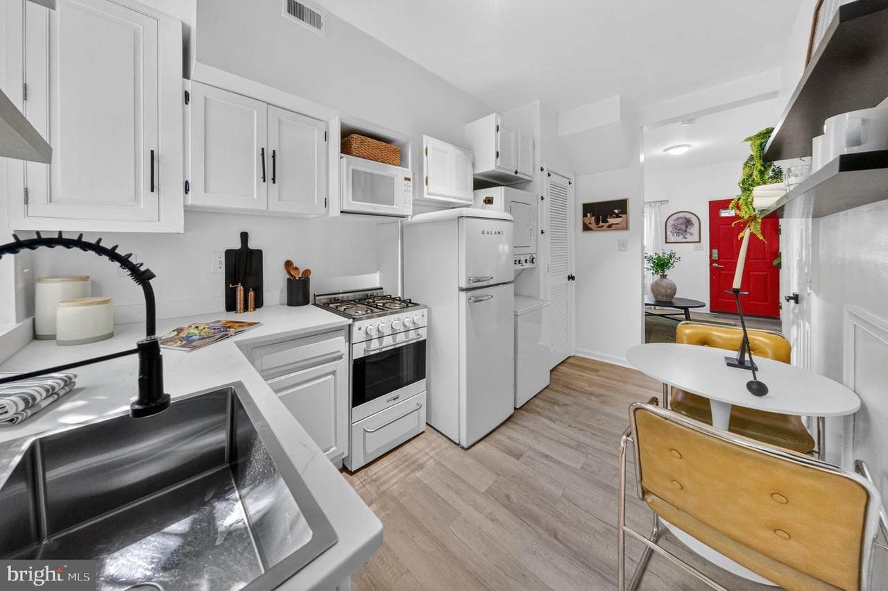 606 S Street - Photo 1