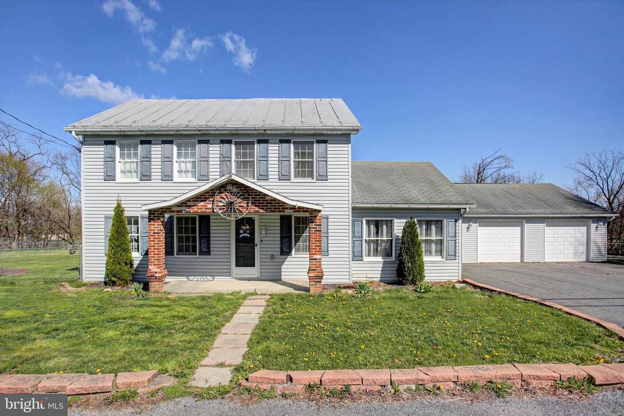 1611 Pine Road - Photo 1