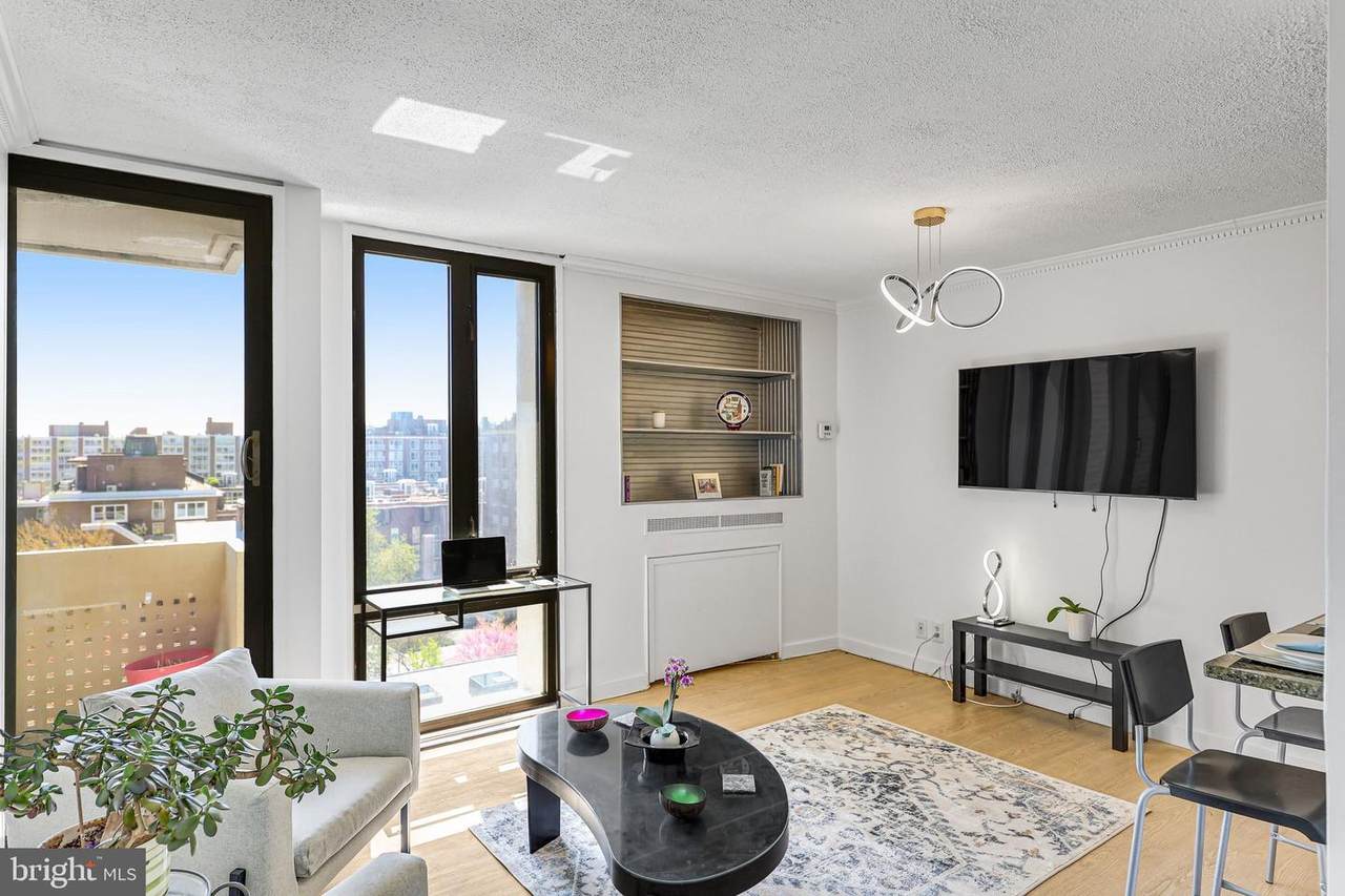 1245 4TH Street - Photo 1