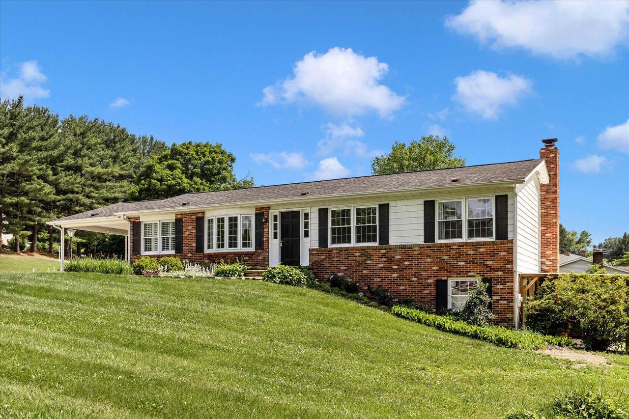 5811 Corporal Jones Court - Photo 1