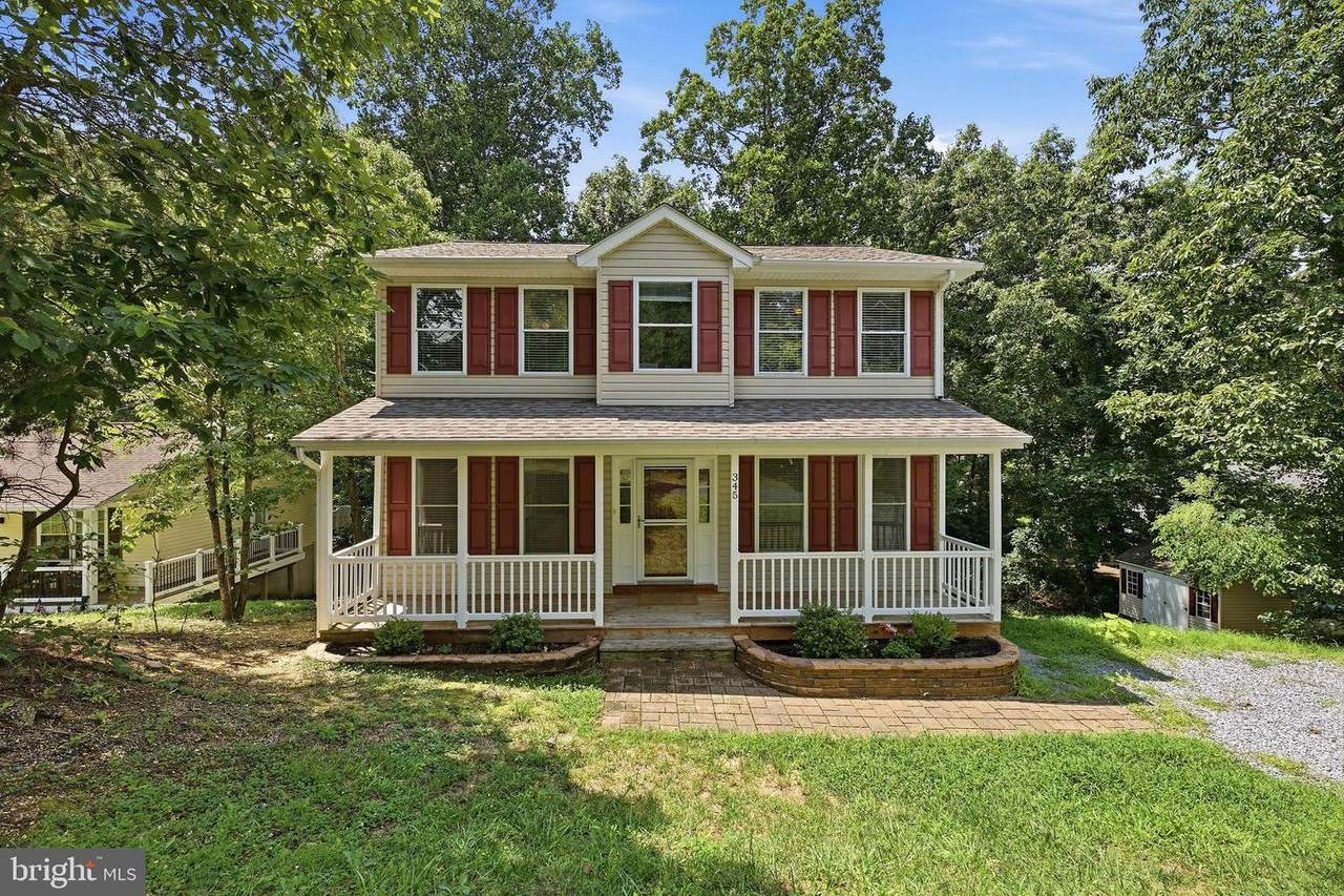 345 Chippewa Lane - Photo 1