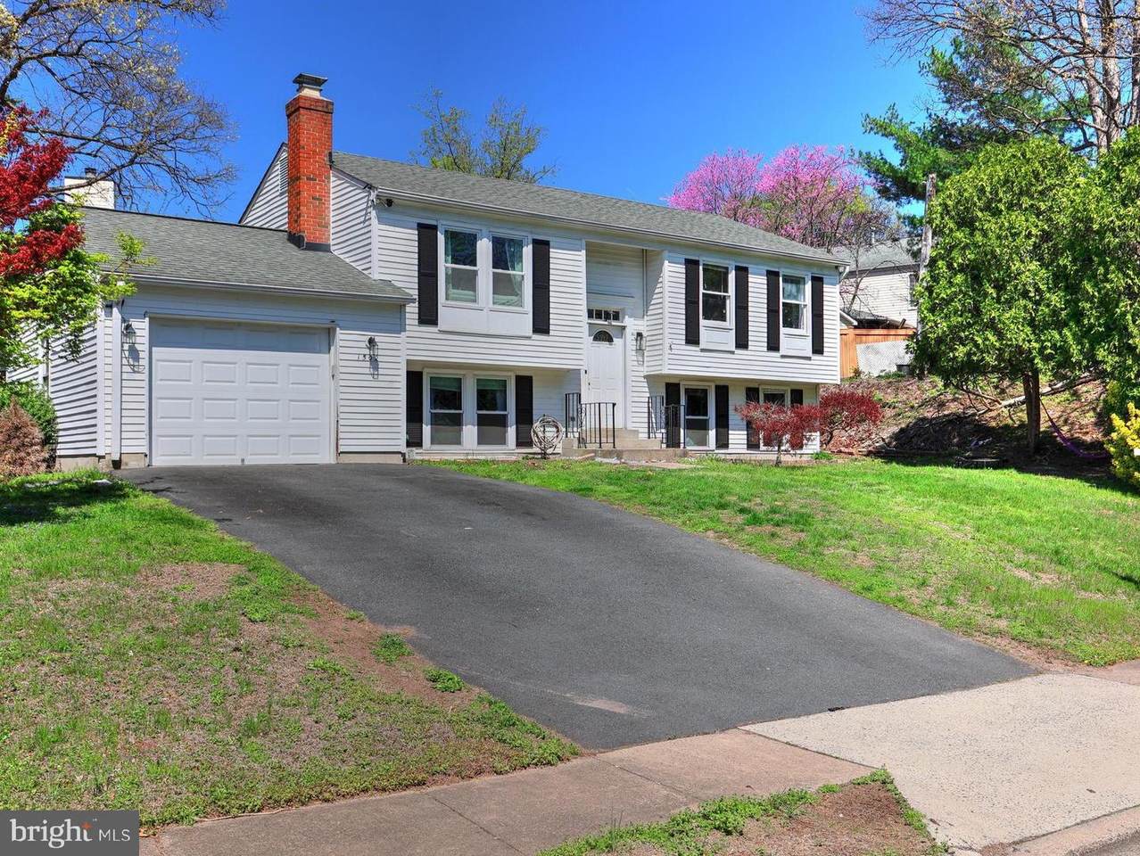 1502 Hiddenbrook Drive - Photo 1