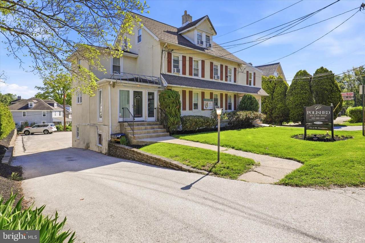 221 Conestoga Road - Photo 1