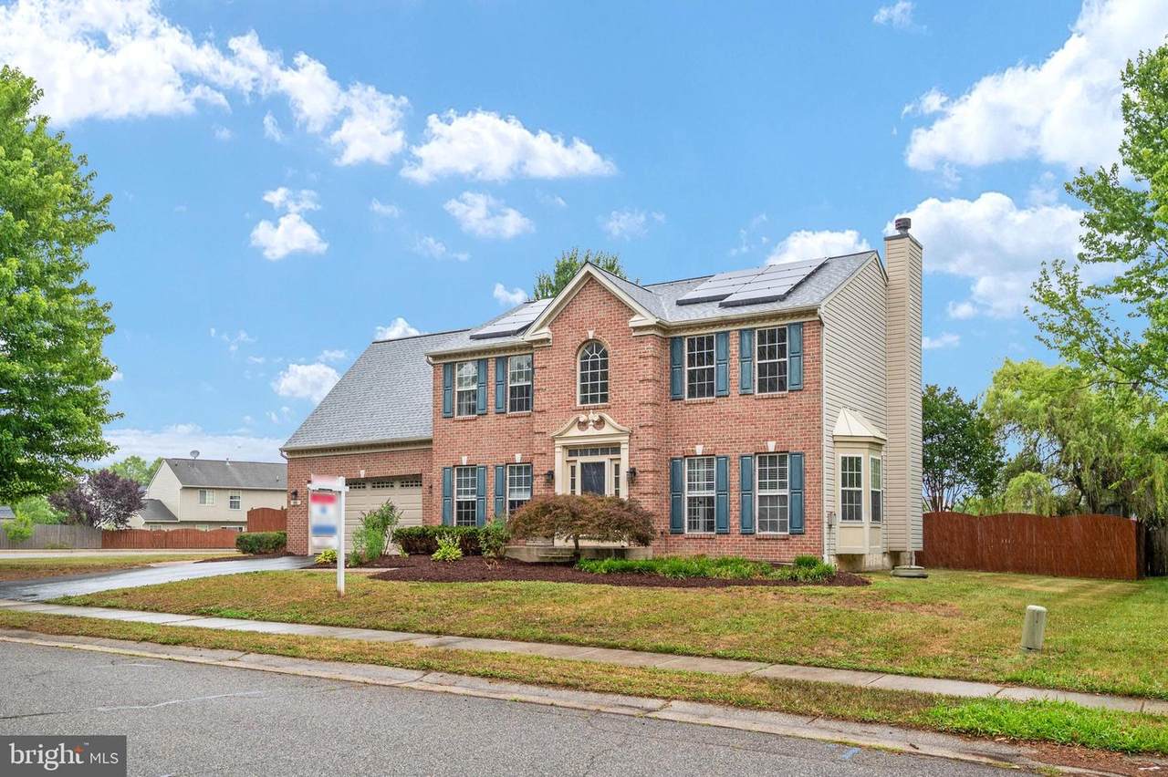 101 Edenderry Avenue - Photo 1